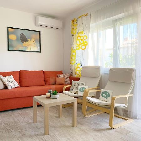 Apartment Gardenview - New! Крк Экстерьер фото