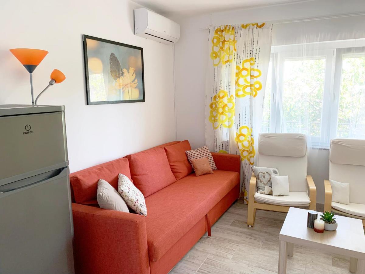 Apartment Gardenview - New! Крк Экстерьер фото